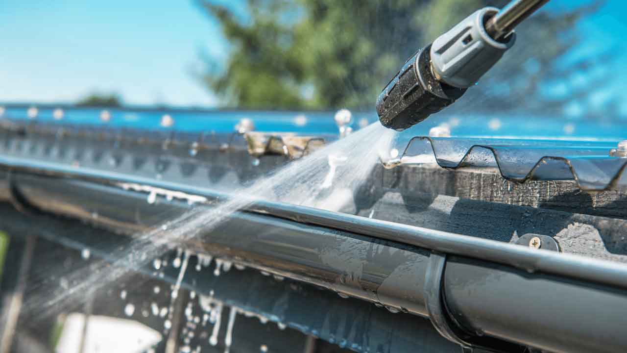 Free estimates on Gutter cleaning and repair