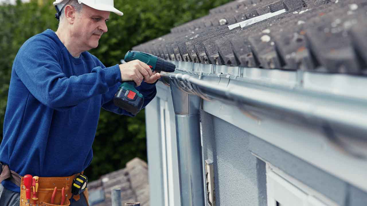 Gutter cleaning and repairs contractor tralee